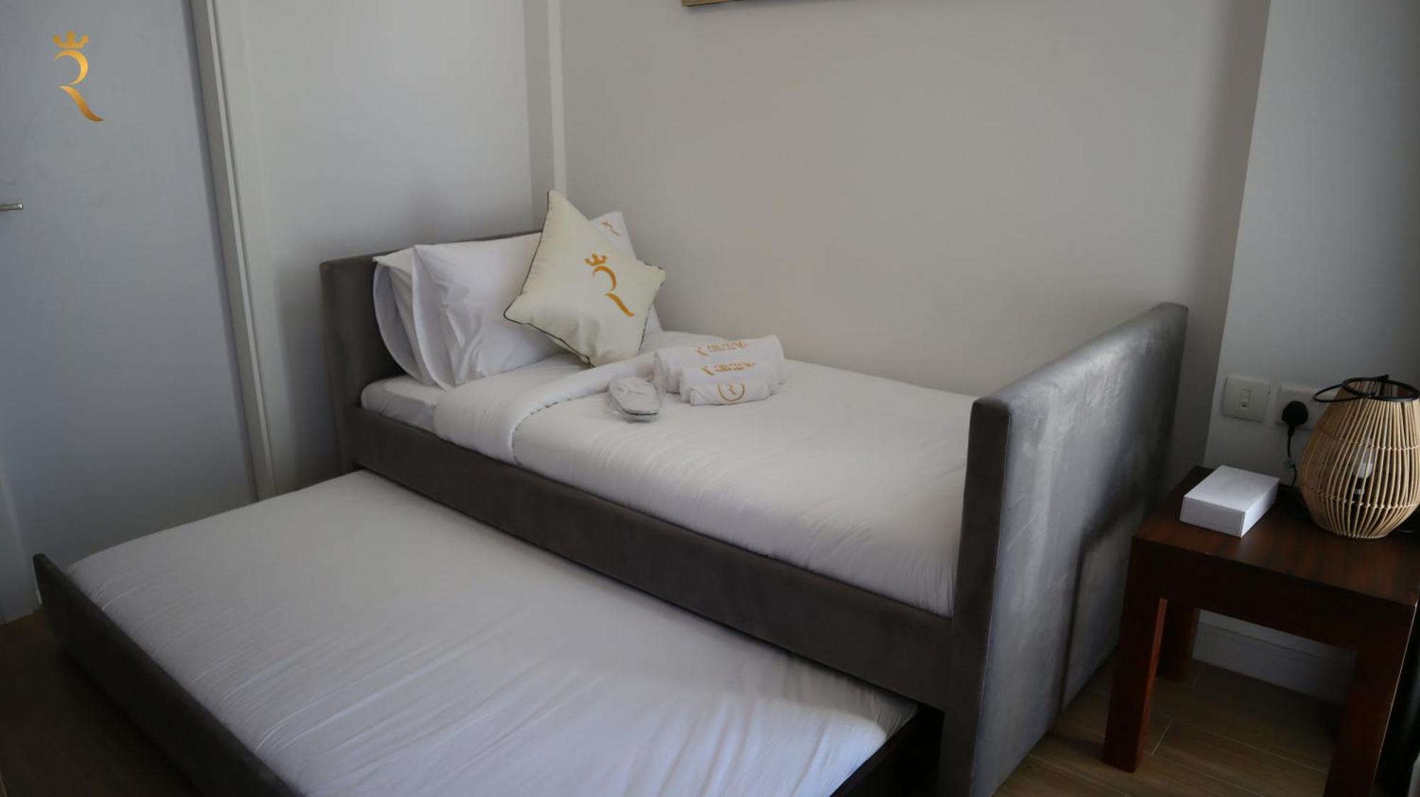 2br Hidden Gem - Masdar *